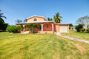 Featured image of property ‘VILLA MANGO’ 2 Beds near Sea Home in Consejo Shores