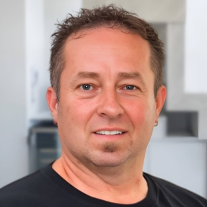 Headshot of Jeffrey Sherman REMAX Belize agent