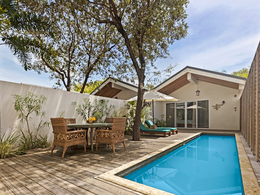 Featured image of property 3-Bedroom Villa Beachfront on the Placencia Peninsula